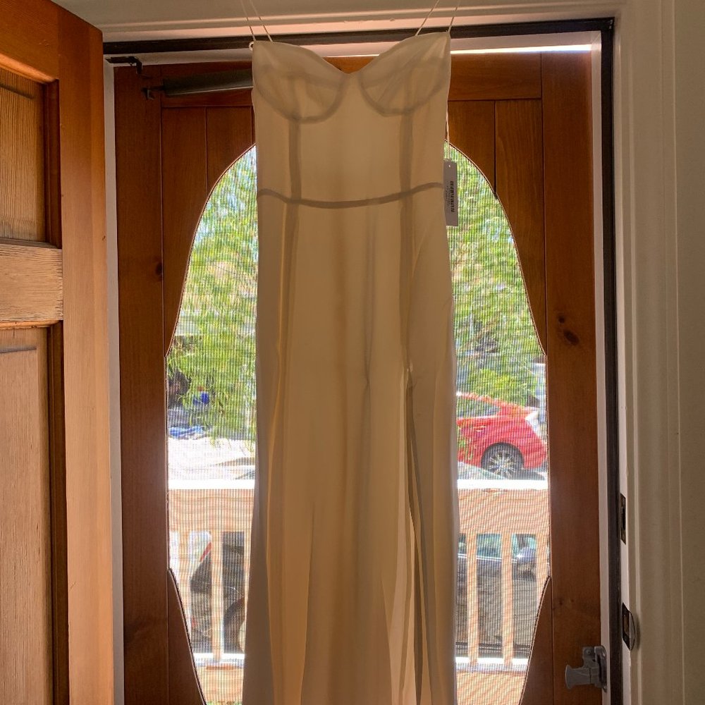 brand new Juliette Reformation dress in IVORY